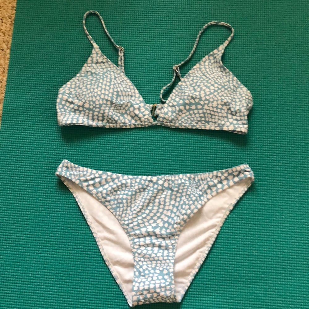 *Brand New* Romwe Bikini Blue and White Print